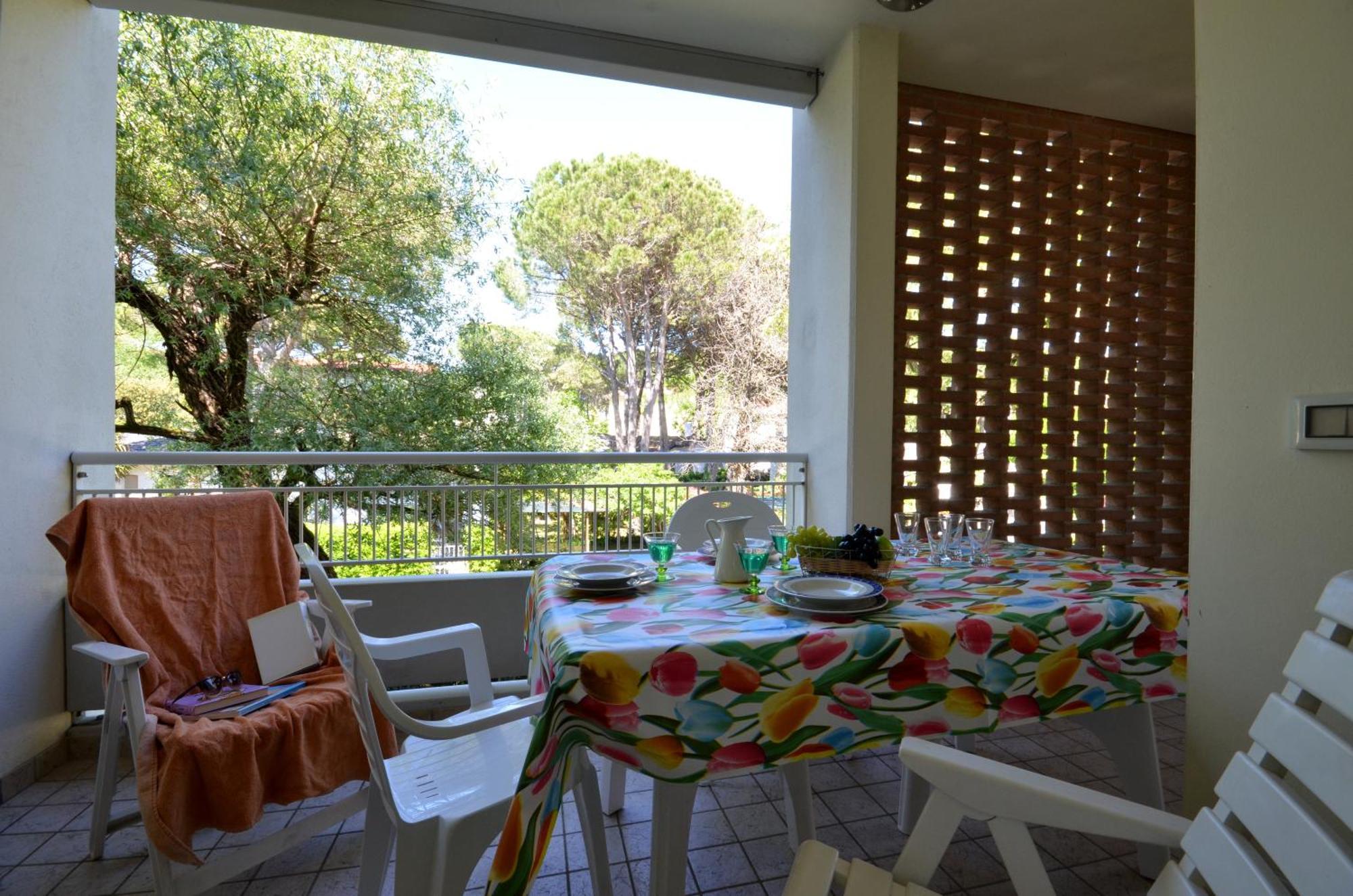 Ferienwohnung Residenza Le Acacie Bibione Exterior foto